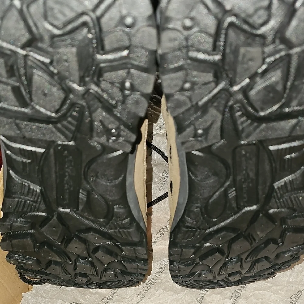 Eddie Bauer rugged eddie